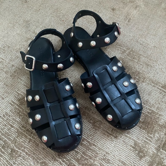 Freda Salvador Shoes - Freda Salvador Sera Fisherman Sandal | size 8 | black